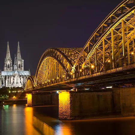 Apartment Haus Am Konigsforst Cologne